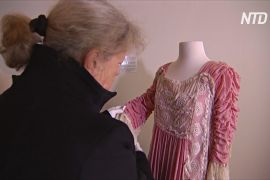 Гламурні сукні розкривають історії колоніального минулого Тасманії