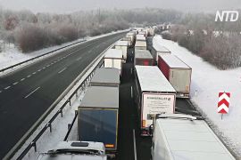 30-кілометрова черга з вантажівок: Німеччина закрила кордони з Чехією та Австрією