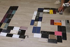 Південнокореєць обіцяє завжди користуватися смартфонами LG, які зникають із ринку