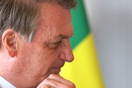 Президент Бразилії засумнівався в ефективності вакцин проти COVID