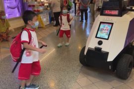Роботи-патрульні стежать за порядком у Сінгапурі