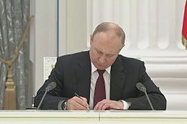 Путін визнав незалежність ДНР і ЛНР, Захід обіцяє санкції