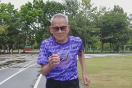 102-річний тайський спортсмен завойовує золоті медалі