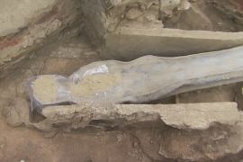 Стародавній саркофаг знайшли під собором Паризької Богоматері