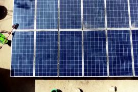 Біженець побудував у таборі в Кенії сонячну електростанцію