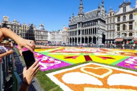 Килим із живих квітів з’явився на головній площі Брюсселя