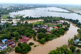 Північ Таїланду затоплюють сезонні зливи