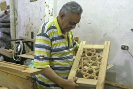 Від вишивання до видування скла: дві єгипетські організації рятують ремесла