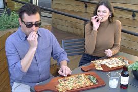 Піца завтовшки з аркуш паперу — новий тренд у Лос-Анджелесі