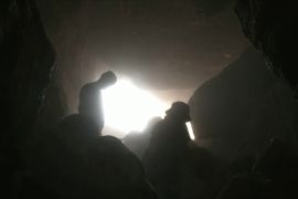 До стародавньої печери в Ізраїлі пустили журналістів
