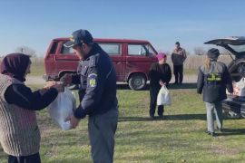 Румунська берегова охорона доставила різдвяні подарунки у віддалені села