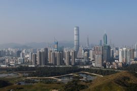 Материковий Китай після трьох років обмежень відкриє кордон із Гонконгом