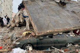 Землетрус у Туреччині та Сирії — сотні загиблих