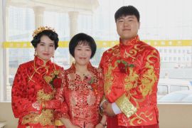 Жителька США просить урятувати родичів, яких переслідують у Китаї за духовні переконання