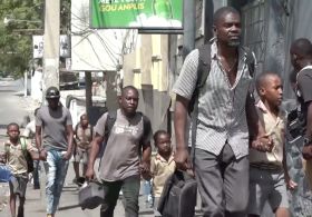 Гаїтяни тікають із Порт-о-Пренса через озброєні банди