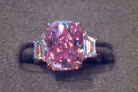 Понад $35 млн планують отримати на аукціоні за діамант «Вічний рожевий»