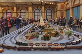 Десятки мініатюр залізниць показали в Лондоні