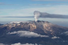 Колумбійці відмовляються евакуюватися попри загрозу виверження вулкана