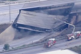 Пожежа під естакадою спричинила обвал на одній із найбільш завантажених автомагістралей США