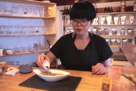 Рис із цвіркунами та коктейль із жуками подають у кафе в Токіо