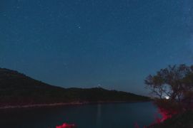 Метеоритний потік осяяв нічне небо над Балканами