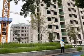 Будівництва Country Garden у Китаї: робітники без зарплати й застиглі крани