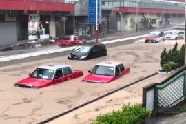 Найбільша за 140 років: Гонконг накрила рекордна злива
