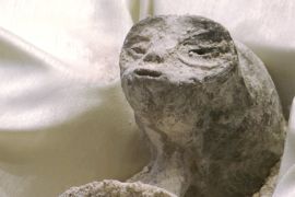 Останки істот, схожих на іншопланетян, показали в парламенті Мексики