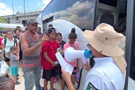 Мексика відвозить тисячі мігрантів від південного кордону до інших частин країни