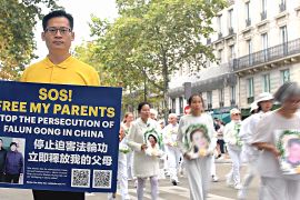 Як китаєць із Європи домагається свободи для своїх батьків у КНР