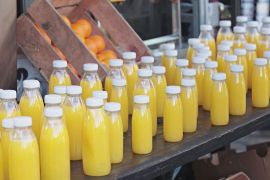 Ціни на апельсиновий сік рекордно зросли
