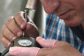 Кубинська годинникова мініфабрика процвітає, попри економічну кризу в країні