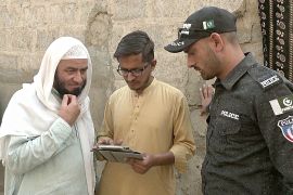 У Пакистані влаштовують облави на афганців-нелегалів
