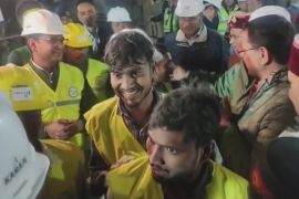 Їх урятували: в Індії з обваленого тунелю нарешті визволили понад 40 будівельників