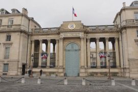 Французький парламент схвалив закон, який посилює міграційну політику