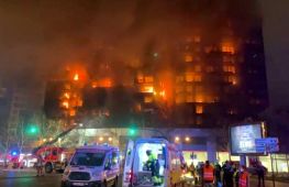 В Іспанії згоріла житлова 14-поверхова будівля