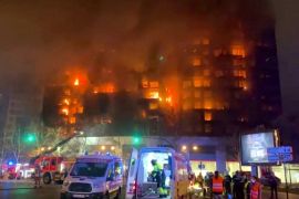 В Іспанії згоріла житлова 14-поверхова будівля