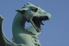 Столиця Словенії — Місто драконів — святкує китайський Новий рік