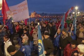 Угорці виходять на протести через скандал навколо президентського помилування