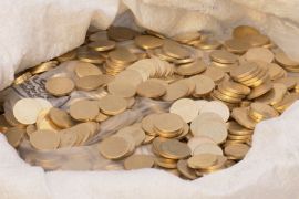 В Іспанії «накрили» найбільший у Європі цех із виготовлення фальшивих монет