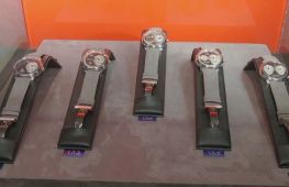 Вісім унікальних годинників Міхаеля Шумахера виставлять на аукціон
