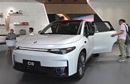 Китайські електромобілі Leapmotor продаватимуть у Європі