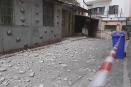 Довелося спати на вулиці: на півдні Італії стався землетрус