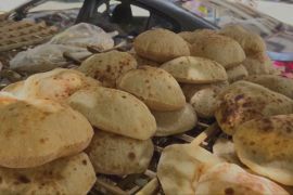Єгиптяни незадоволені частковим скасуванням субсидій на хліб