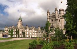 Королівський замок Балморал, що в Шотландії, уперше відкрили для всіх охочих