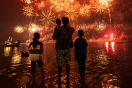 Грандіозні феєрверки: світ зустрів 2025 рік