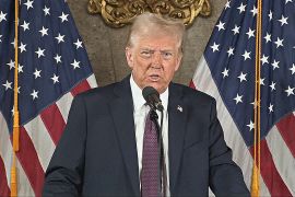 Трамп припускає використання військ для встановлення контролю над Панамським каналом та Гренландією