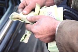 Сирійці радіють можливості торгувати пальним на дорогах у Дамаску