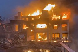 Пожежа в США знищує будинки голлівудських знаменитостей