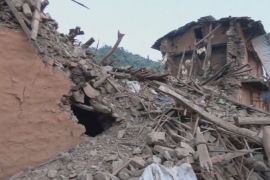 У Тибеті шукають тих, хто вижив після сильного землетрусу